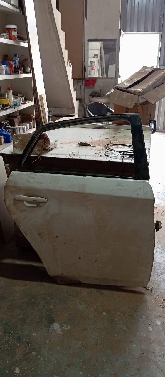 prius back door 1