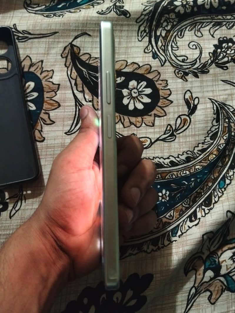 OPPO A5 Pro 2