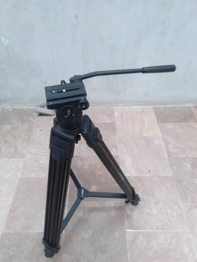 Kingjoy VT-2500 Tripod