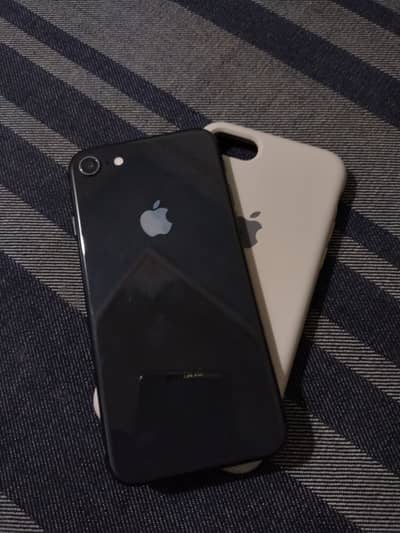 Apple iPhone 8