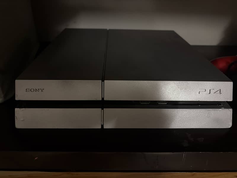 PS4 grey jailbroken 0