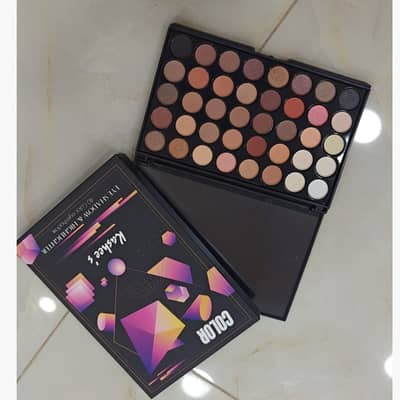 Kashee’s Eyeshadow & Highlighter 40 Color Palette