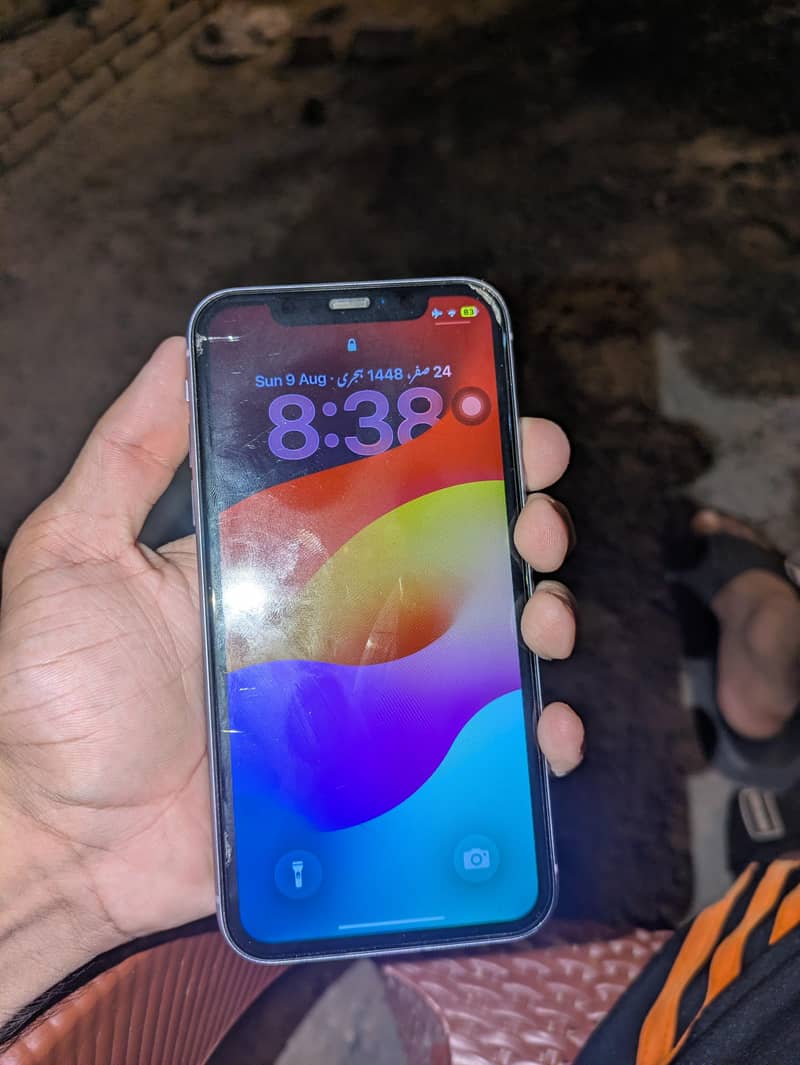 Apple iPhone 11 0