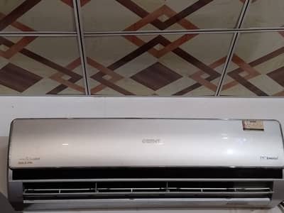 Used Orient Gold Fin 1.5 Ton Inverter Split AC (contact # 03150732216)