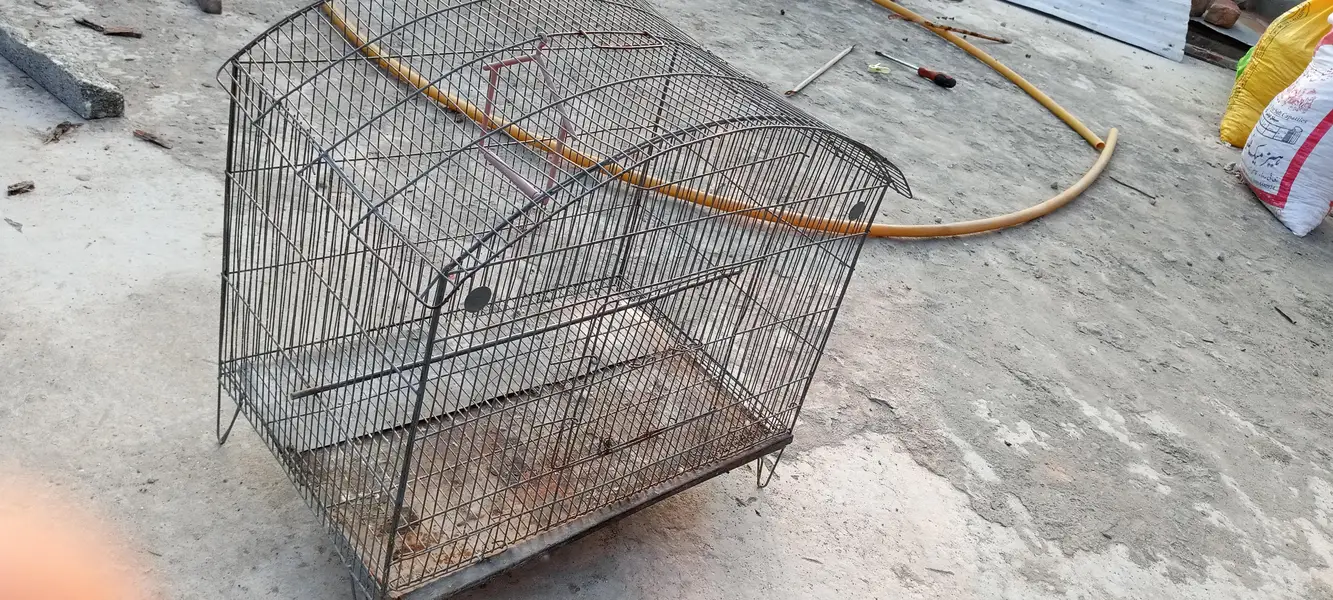 Cages for Sale – 1 Large & 1 Small — photo 5