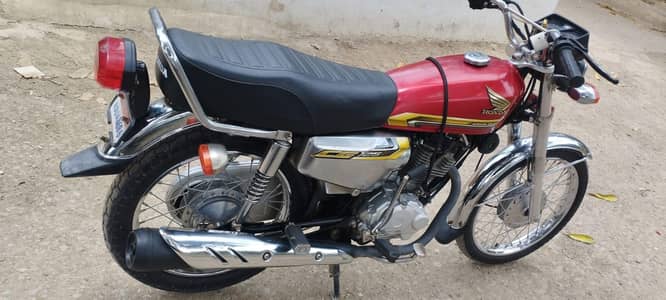 Honda CG 125 self start | model 2021 | contact WhatsApp:*03243603343*|