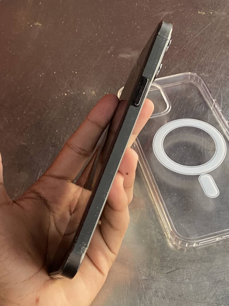 Iphone 12 Pro Max 3