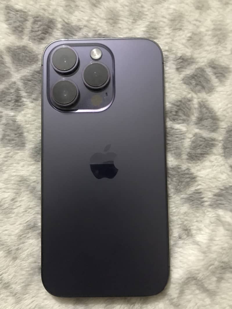 Apple iPhone 14 Pro 3