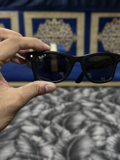 Meta Ray-Ban Gen 1 Wayfarer glasses