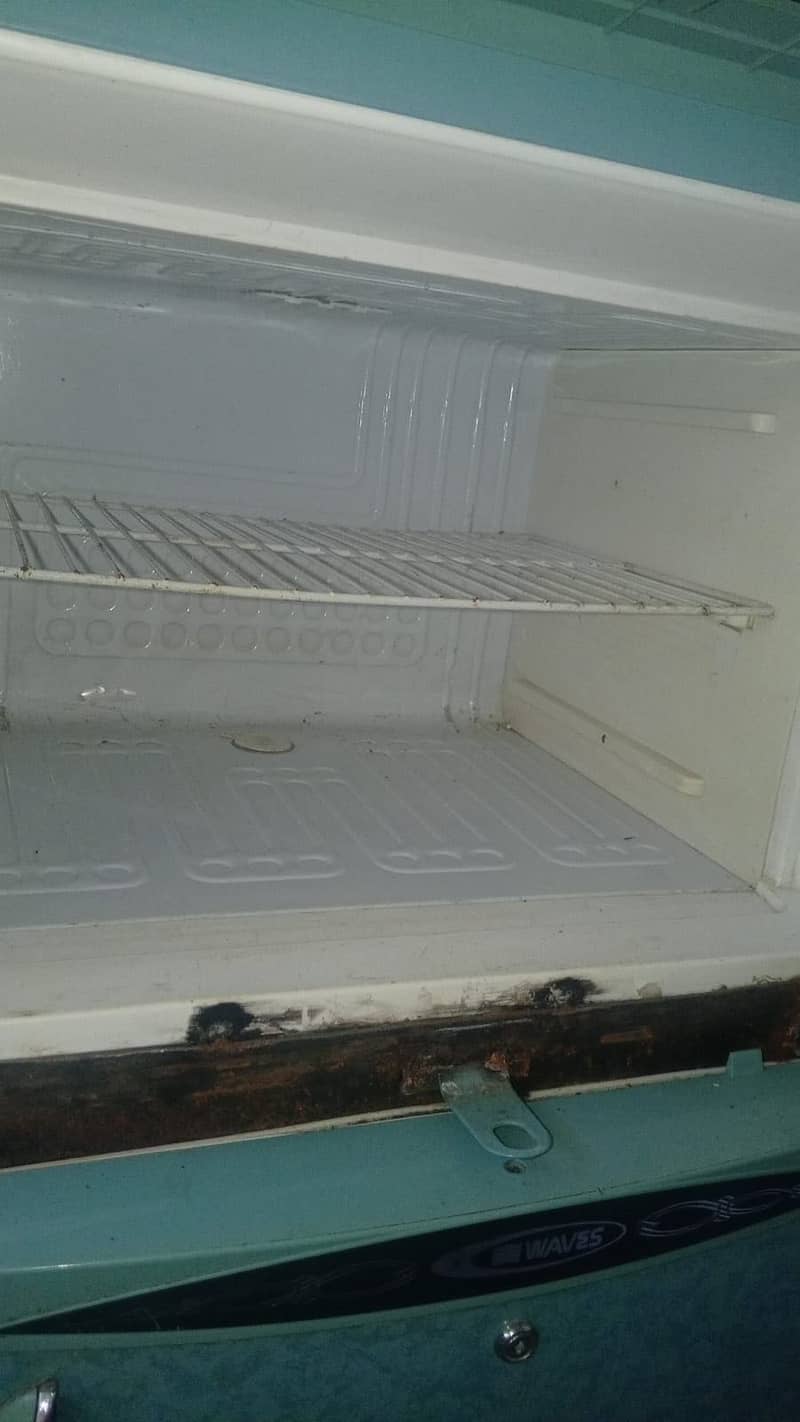 Working fridge 4