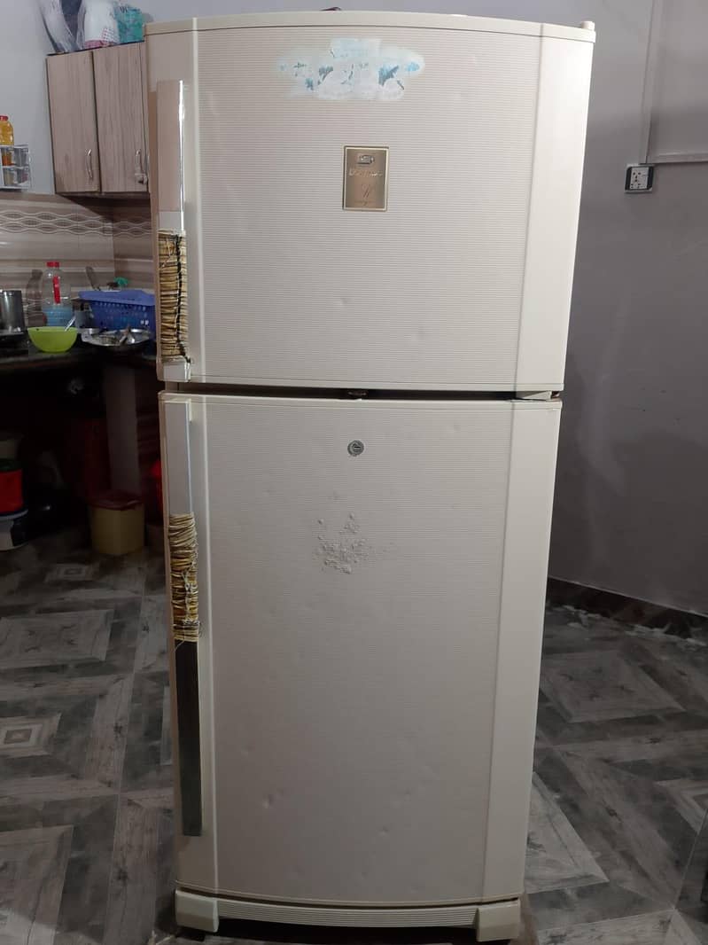 refrigerator 0