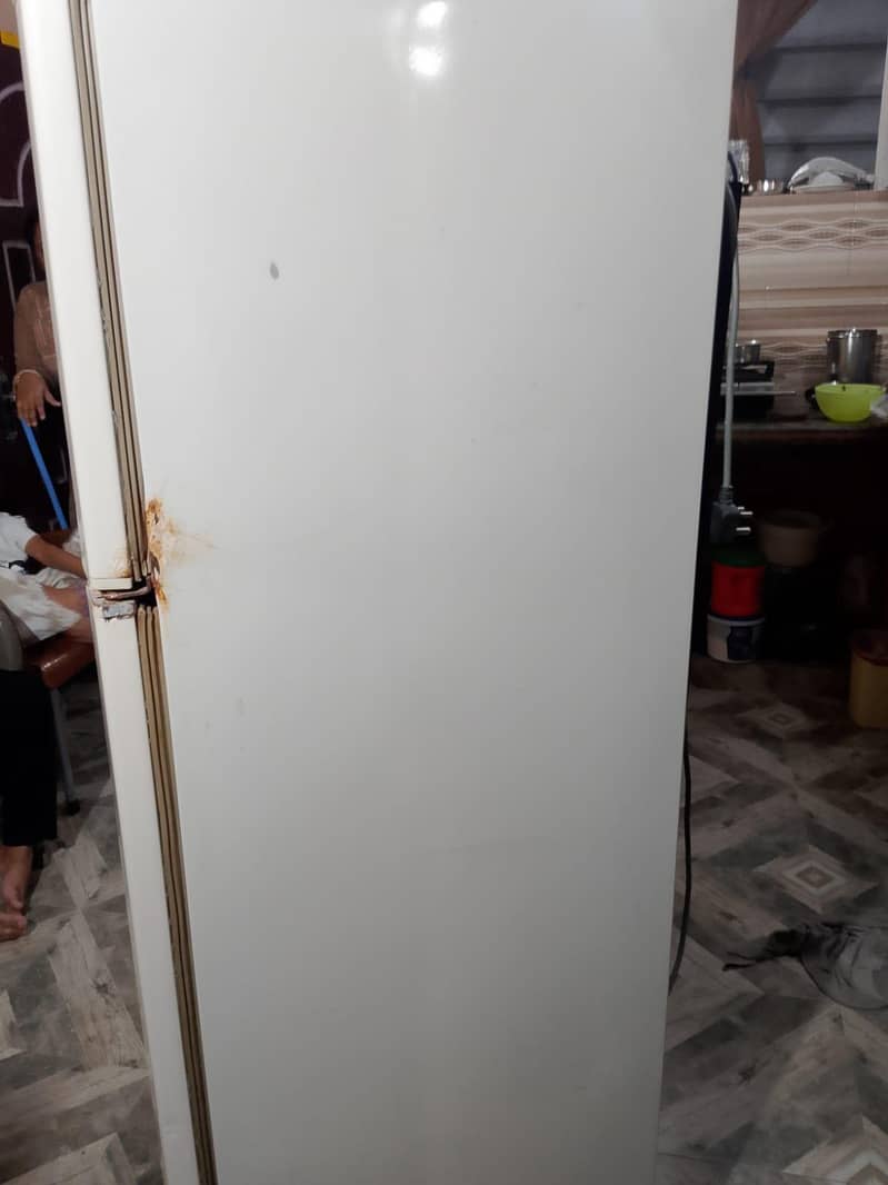 refrigerator 6
