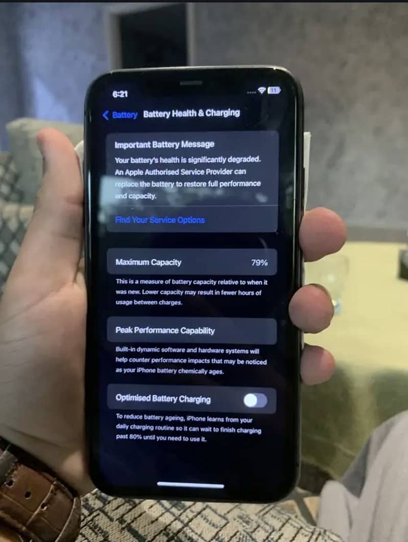Apple iPhone 11 0