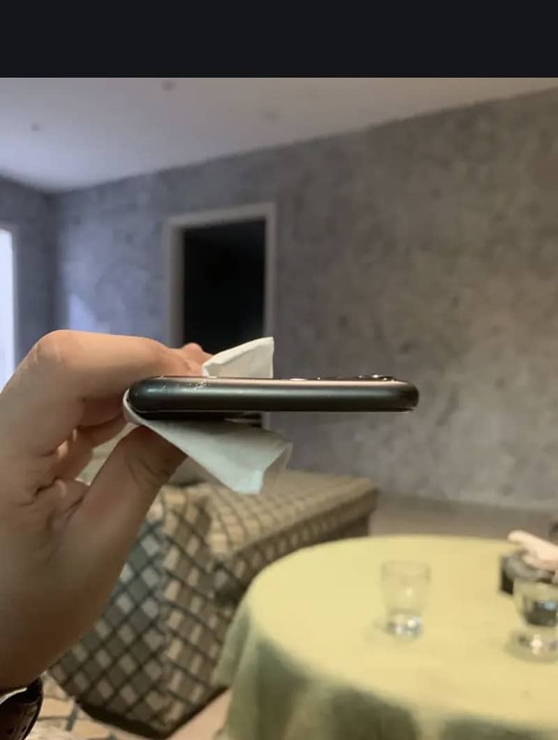 Apple iPhone 11 2