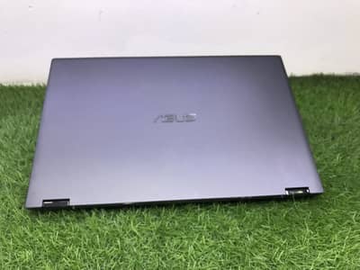 ASUs zenbook Q537F flex
