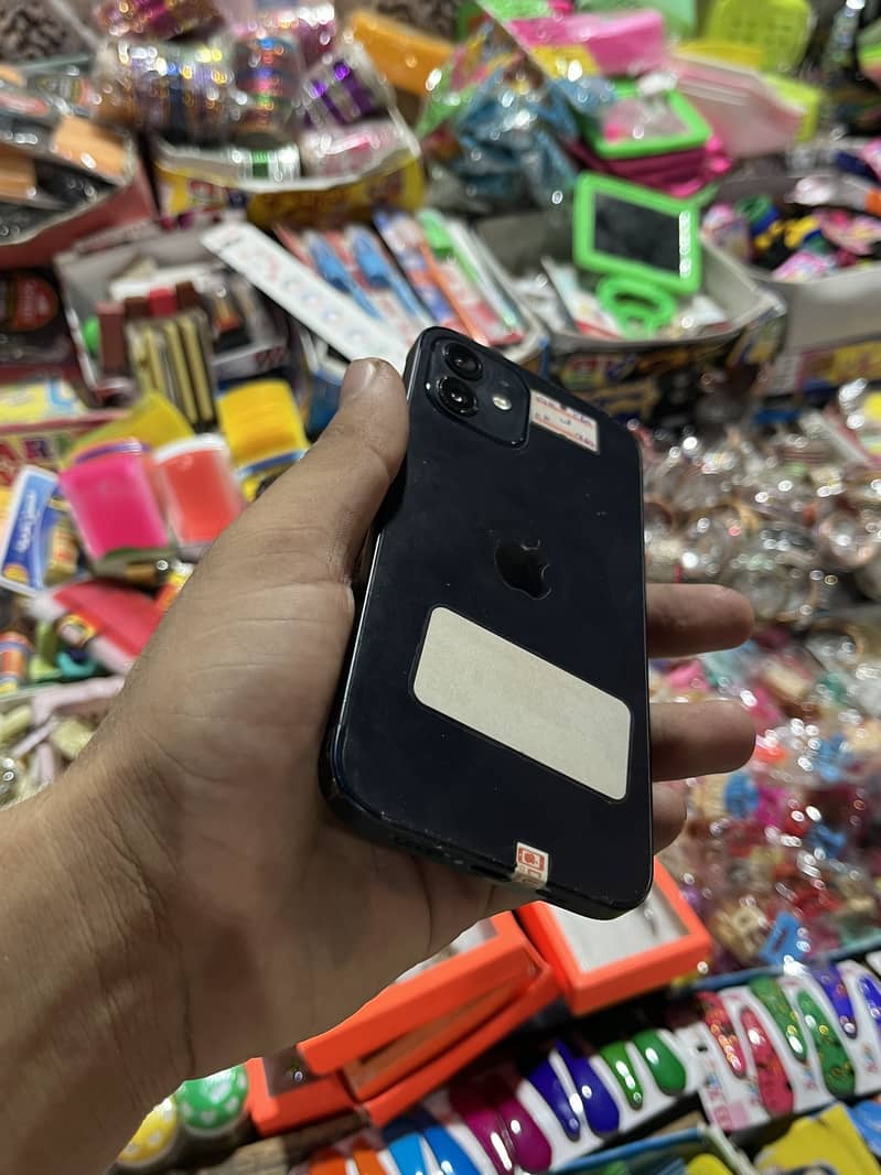 Apple iPhone 12 7