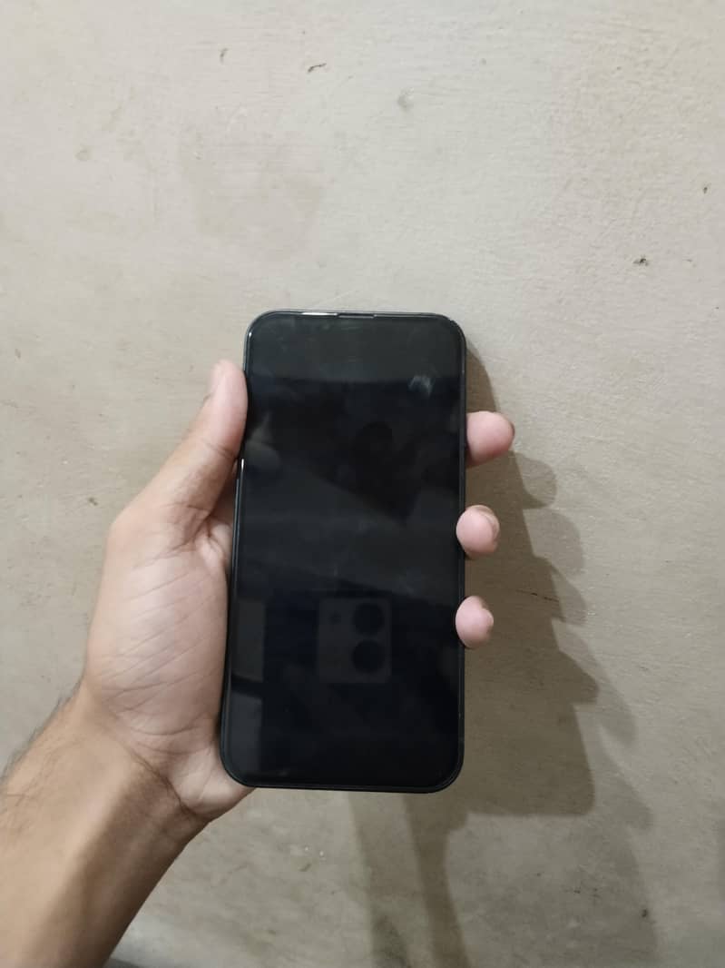 Apple iPhone 13 3