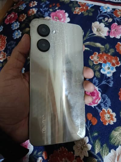 Realme C33