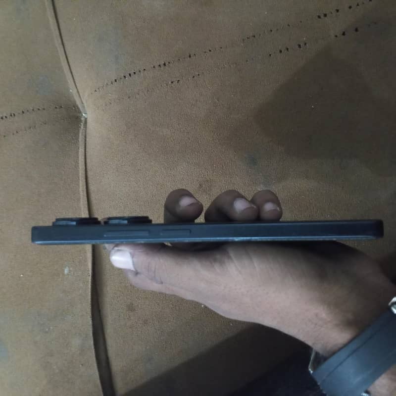 Redmi note 13 pro 3