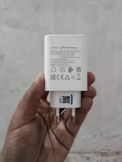 Vivo 44W flash charger adapter