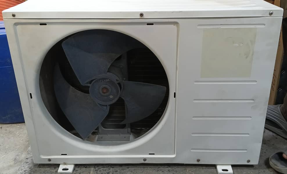 PEL split ac 0