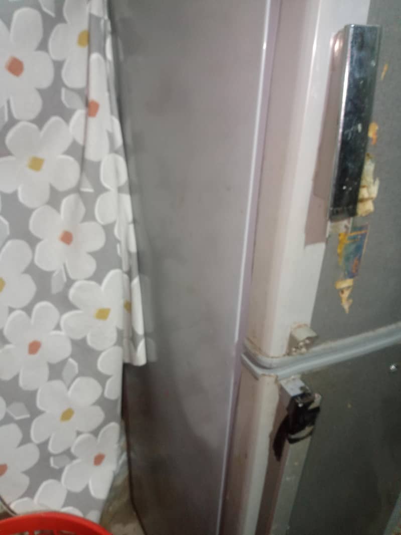 refrigerator 2