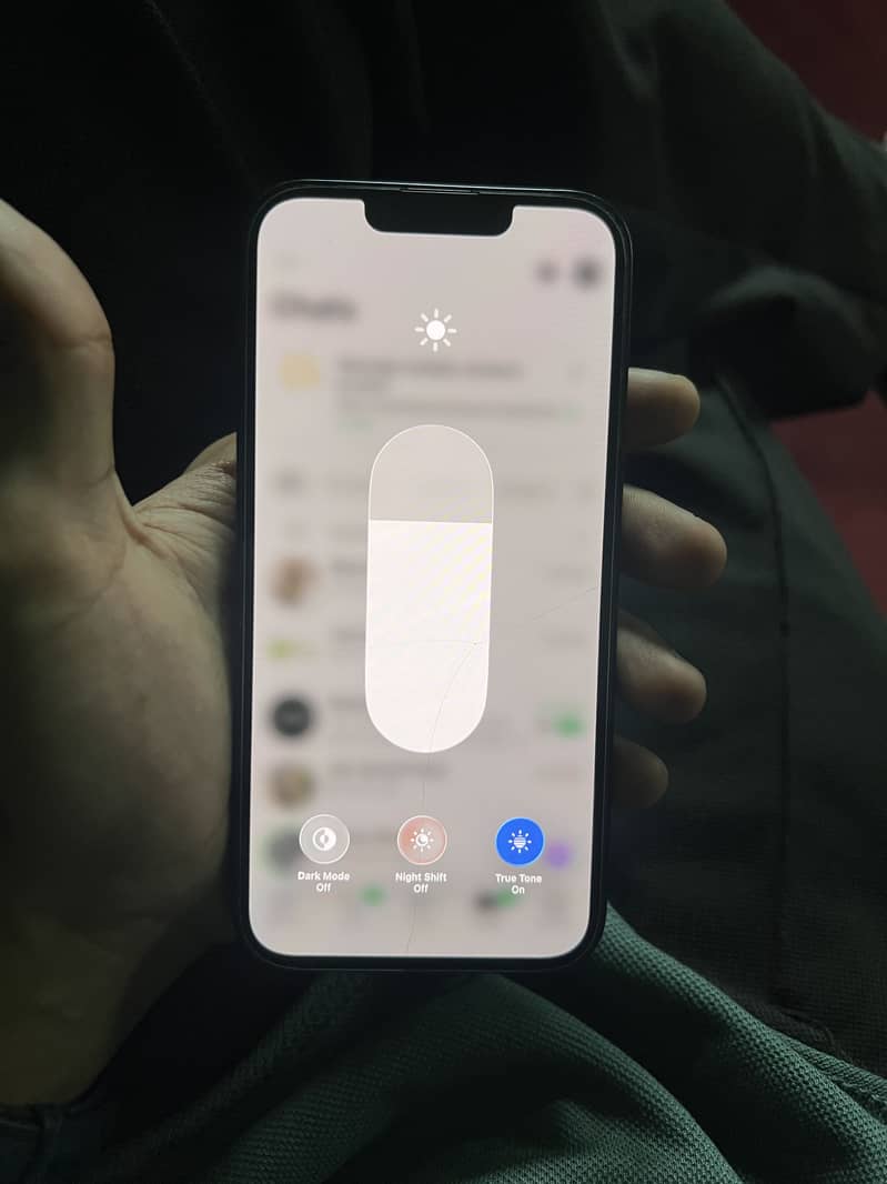 Apple iPhone 13 JV 4