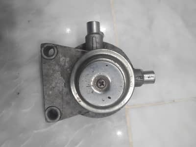 toyota corolla 2od_saloon and other car diesel pump