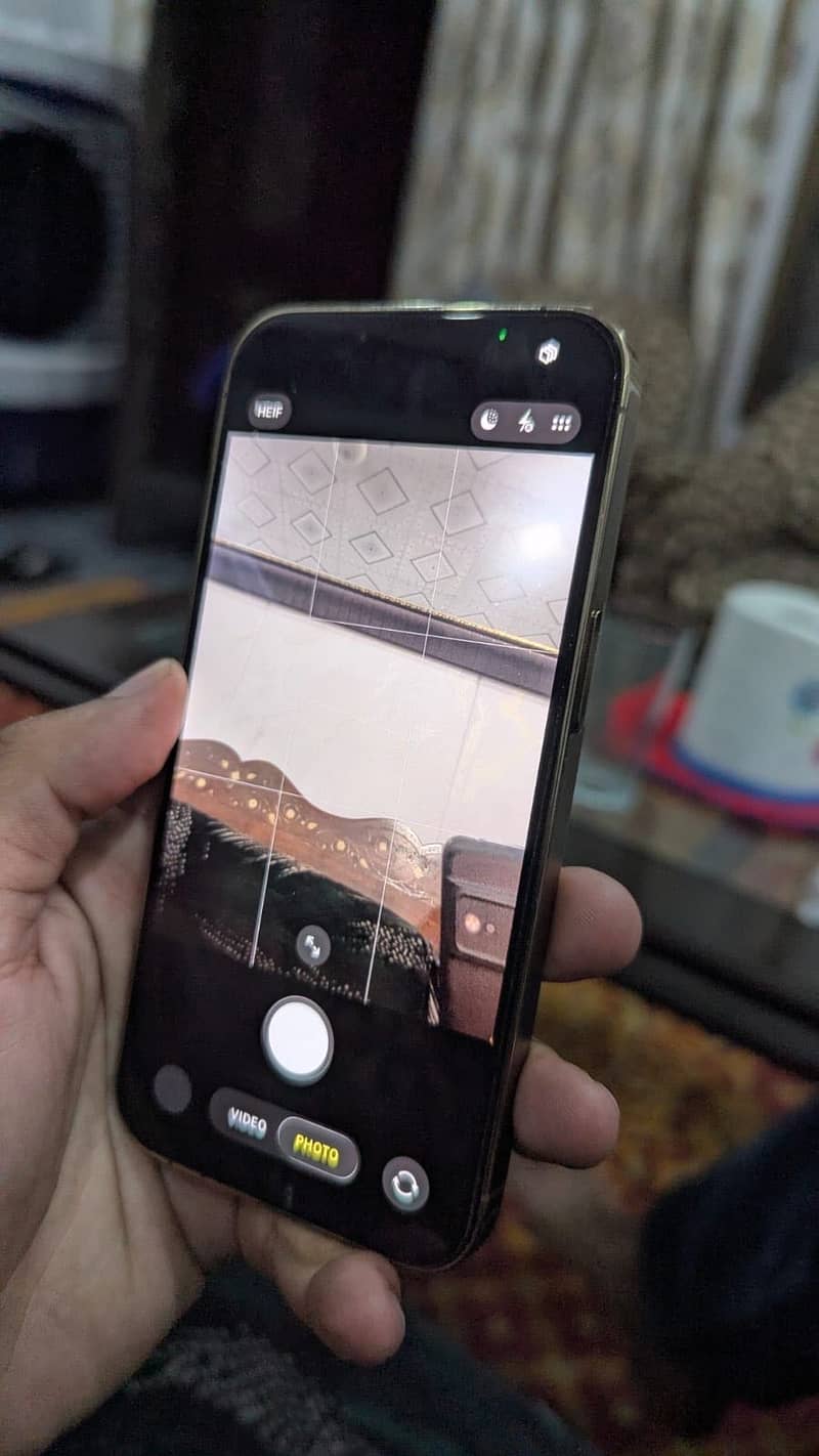 Apple iPhone 13 Pro 2