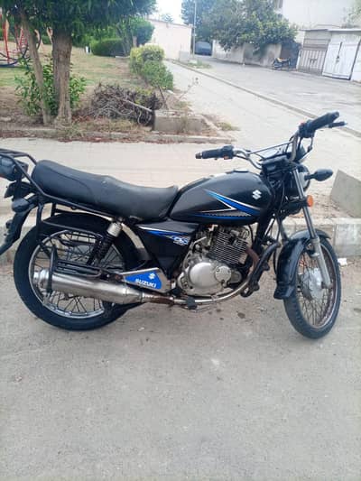 suzuki GS 150 good condition bike for urgent sale