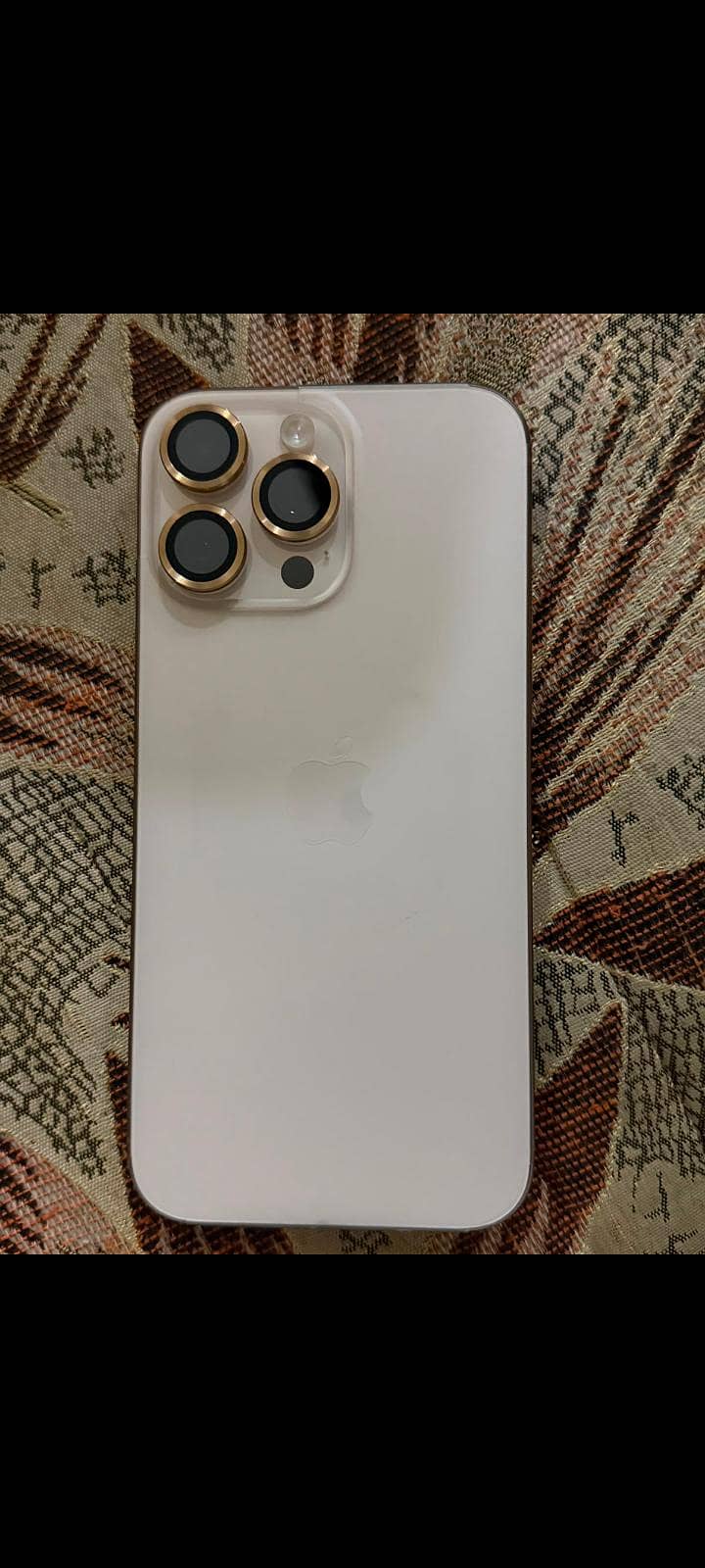 Apple iPhone 16 Pro Max 0