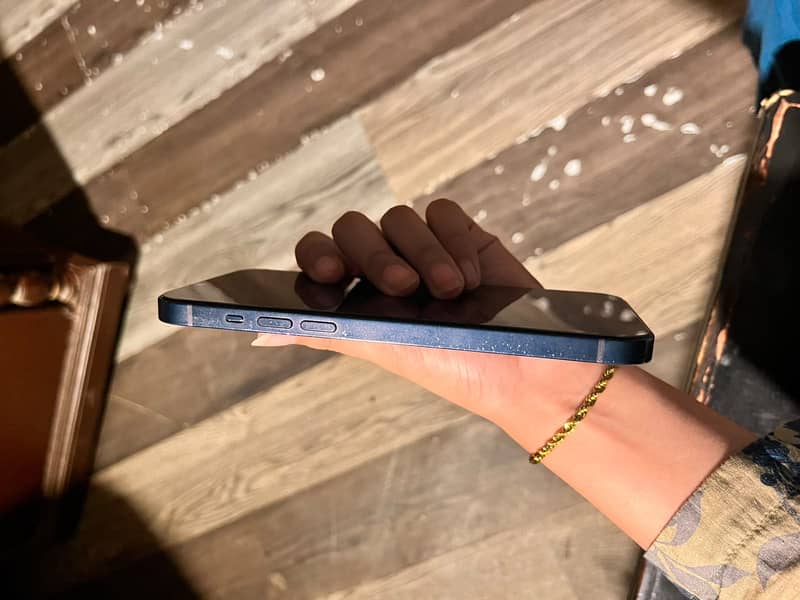 Apple iPhone 14 plus 1