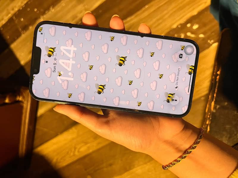Apple iPhone 14 plus 4