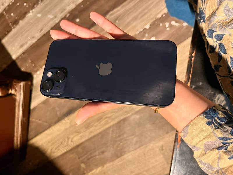 Apple iPhone 14 plus 6