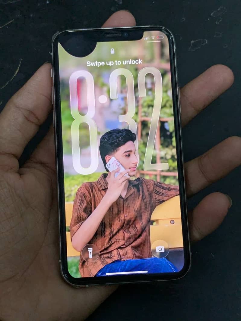 Apple iPhone 11 Pro 2