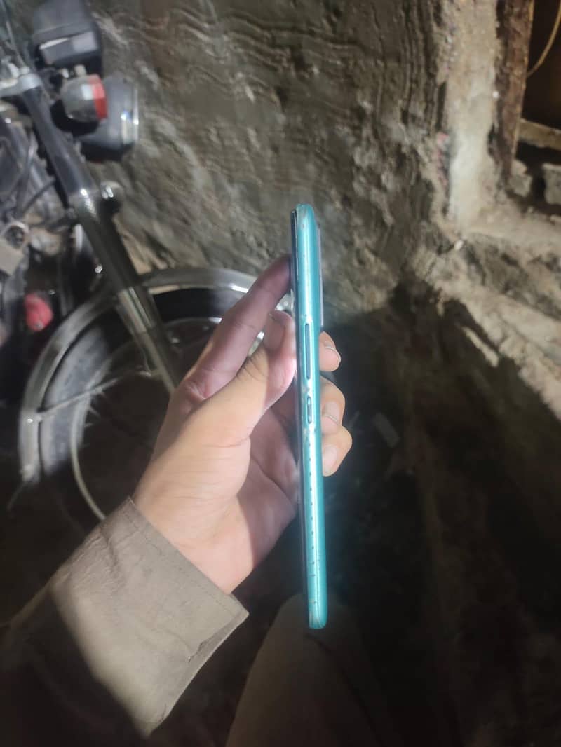 Tecno Camon 17 5