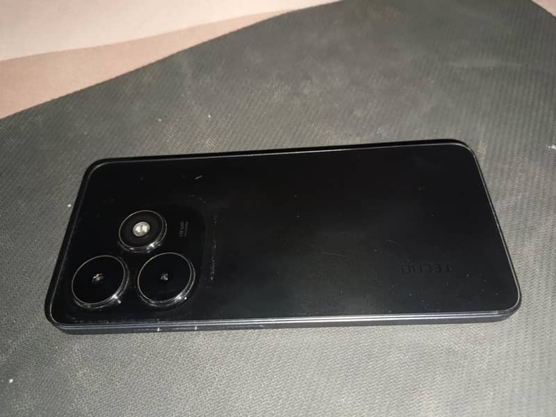 Tecno Spark Go urgent sale 7