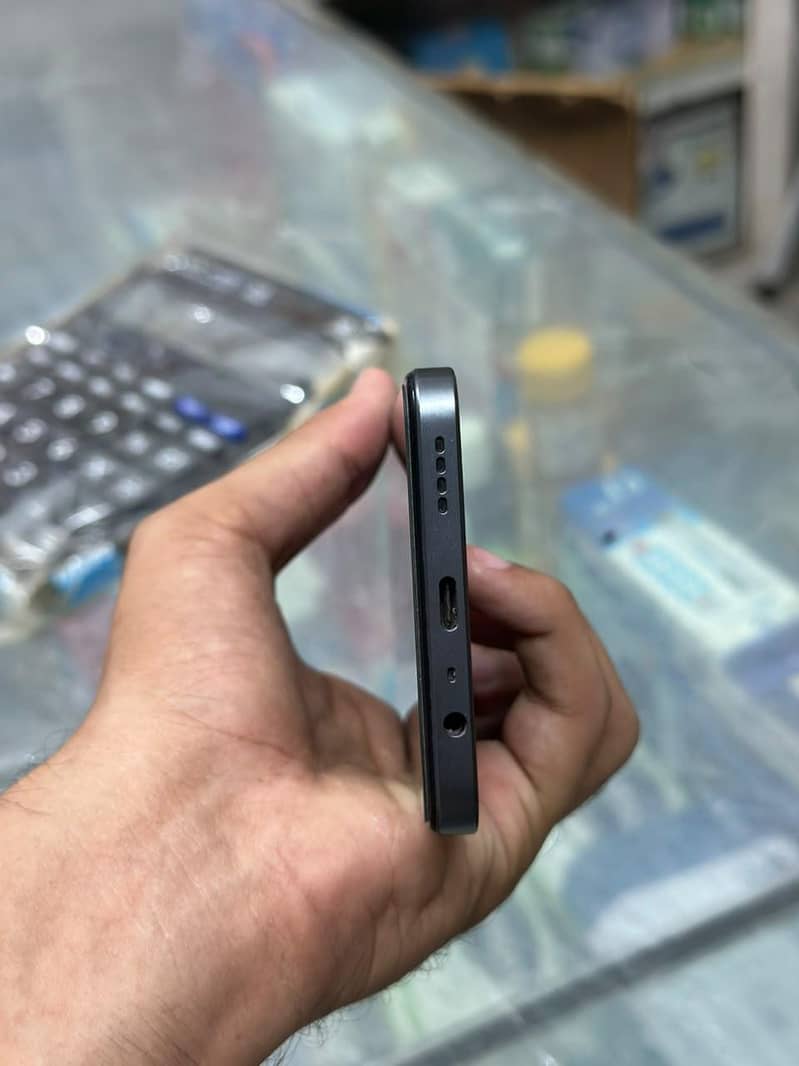 Realme Note 60x 6