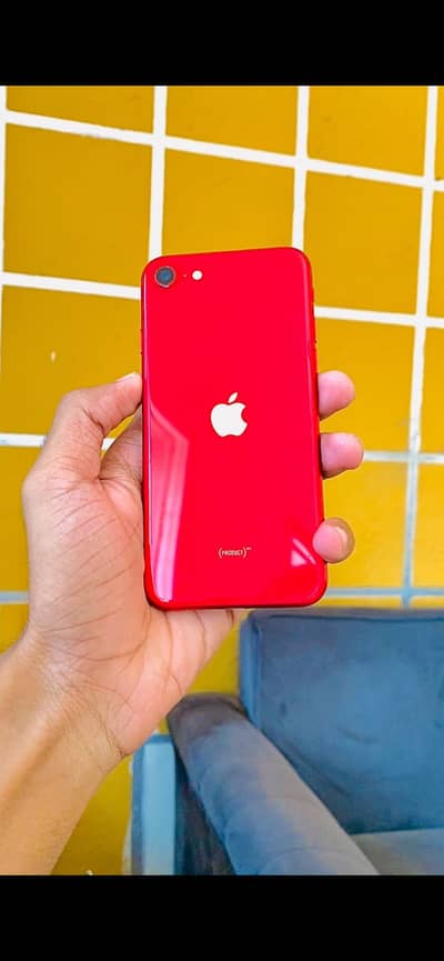Apple iPhone SE