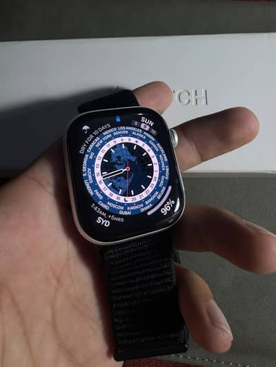 **APPLE WATCH SERIES 11**