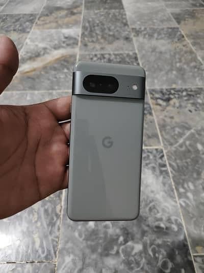 Google Pixel 8