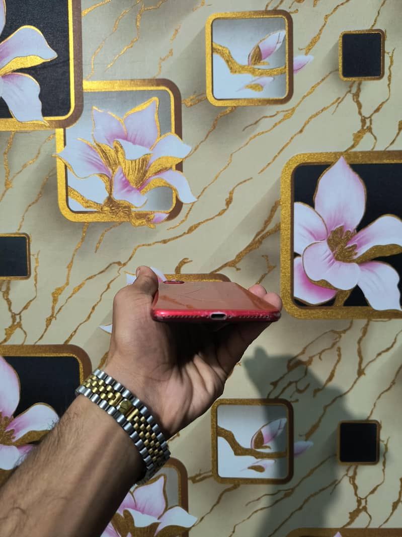 Apple iPhone 8 Plus 2
