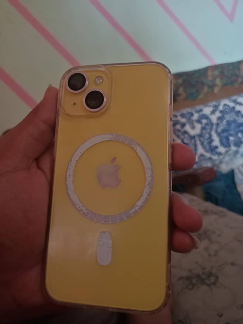 Apple iPhone 14 4