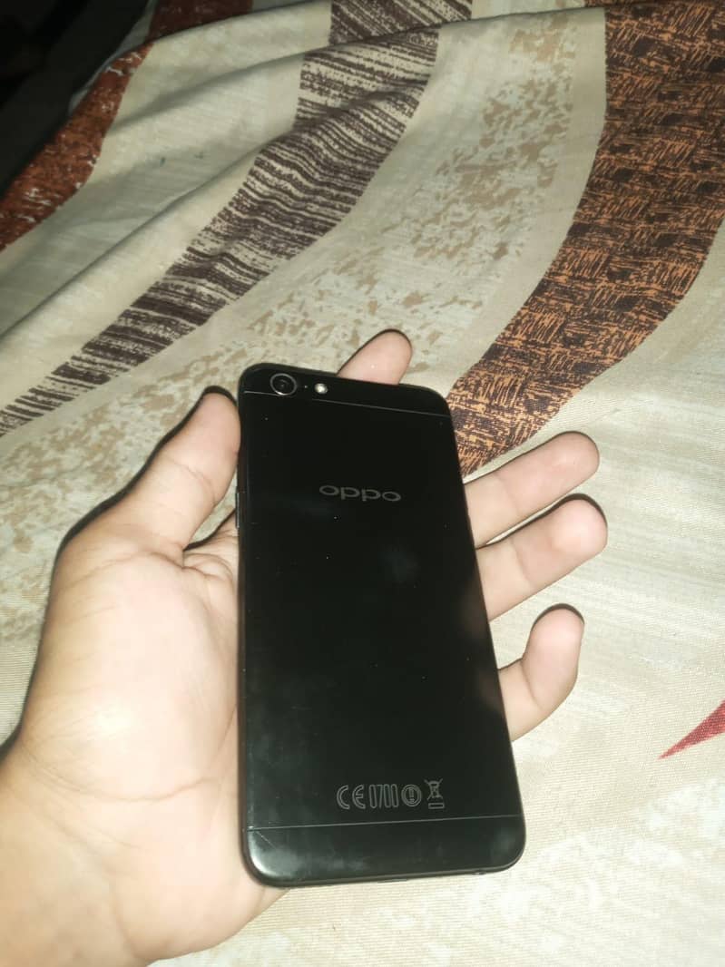 OPPO A57 4