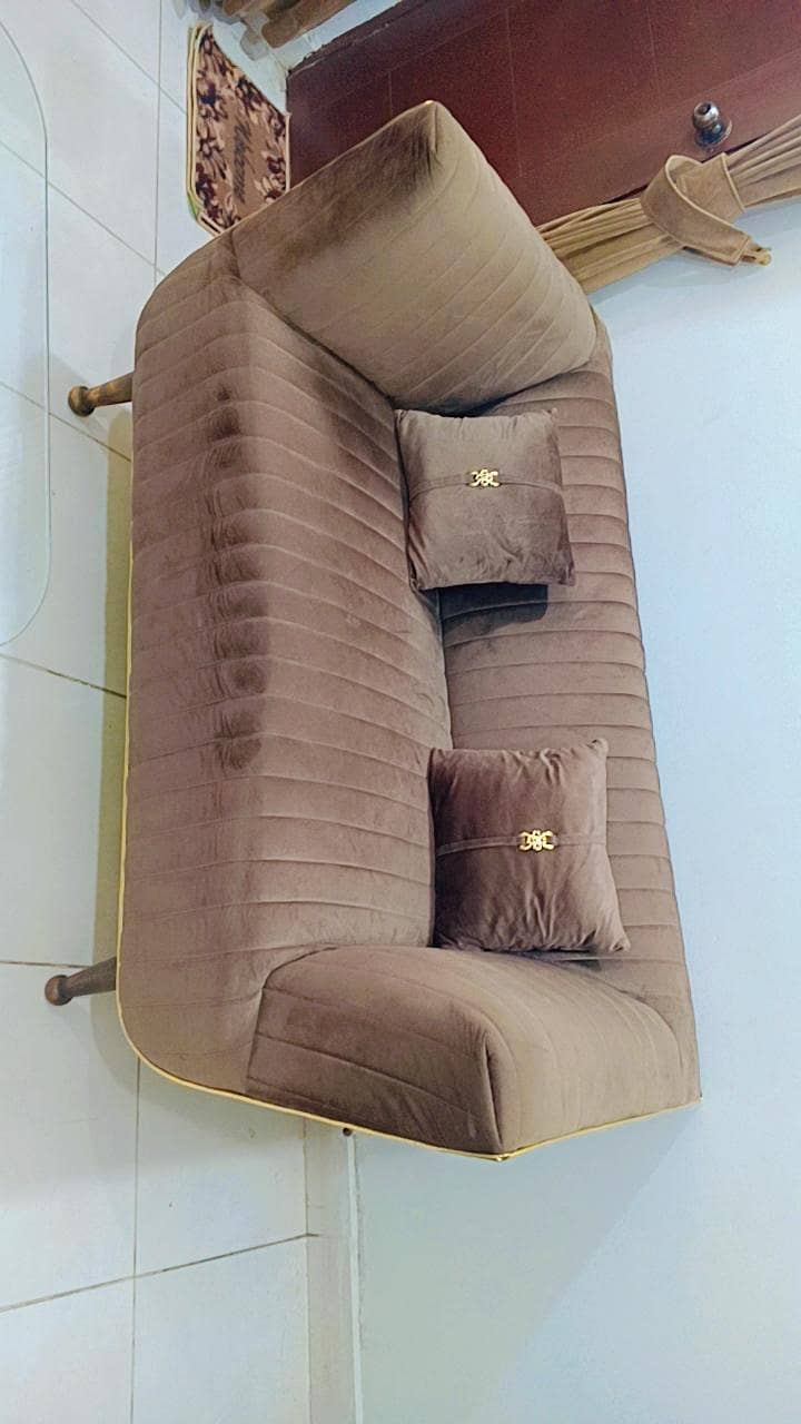 sofa set with table 1
