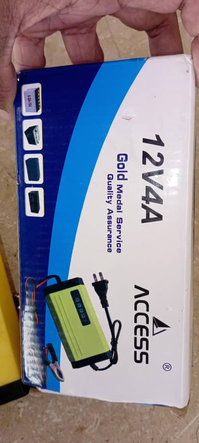 12v Battery Charger For sale All ok no any Fault