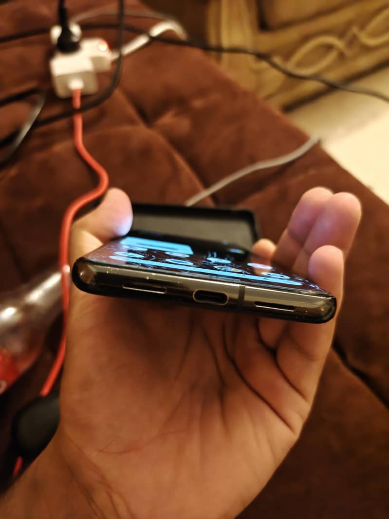 Google Pixel 8 Pro 6