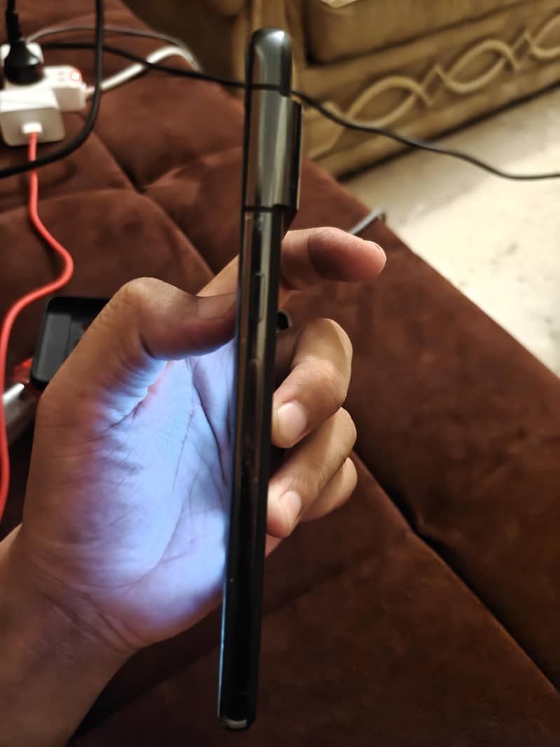Google Pixel 8 Pro 7
