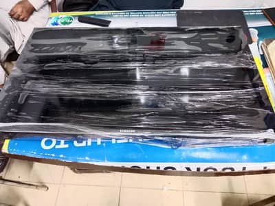 Samsung 43 inch LED boader less for sale (0321/0807777)