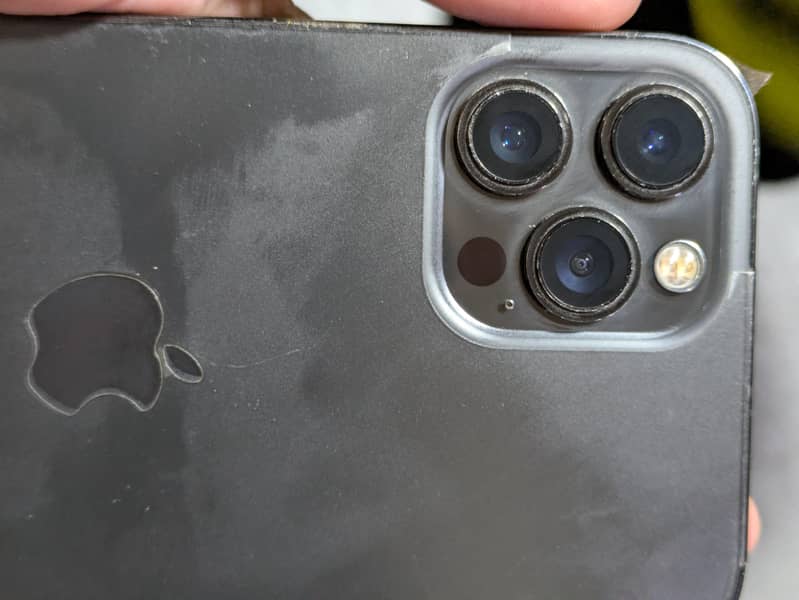 Apple iPhone 12 Pro Max 1